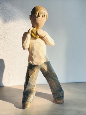 “ Heart of Gold “ Willow Tree Figurine by Susan Lordi
